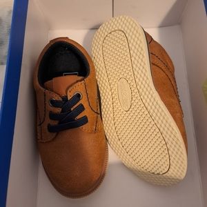 Toddler boy shoes size 7 M